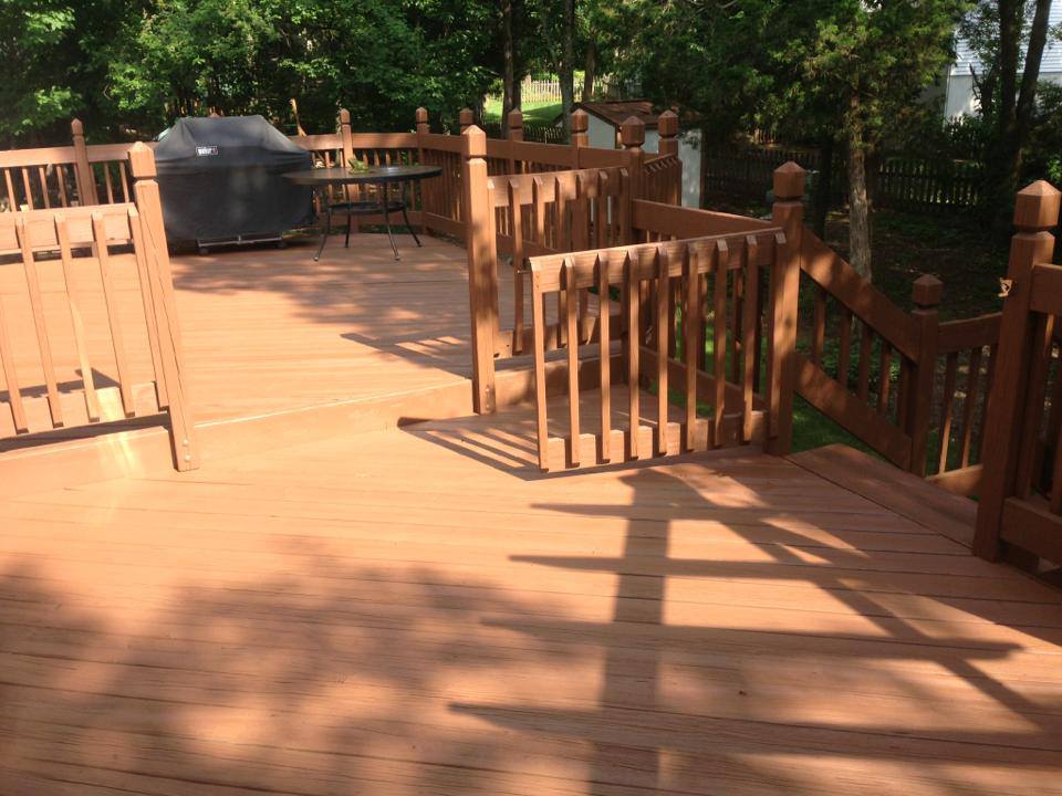 Ashburn Farm VA Deck Stain