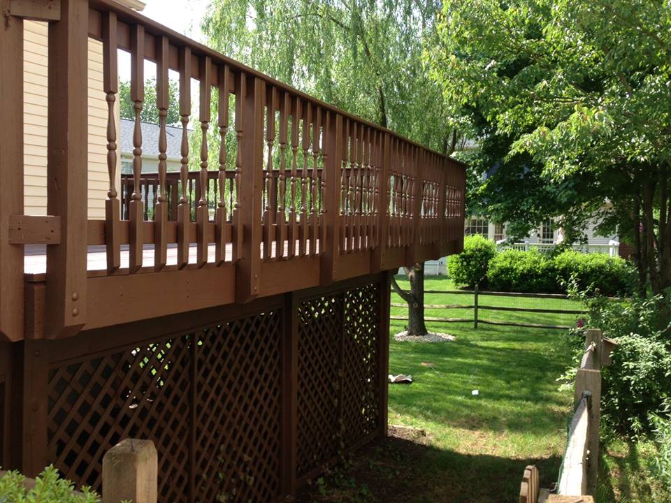 Ashburn Farm VA Deck Stain